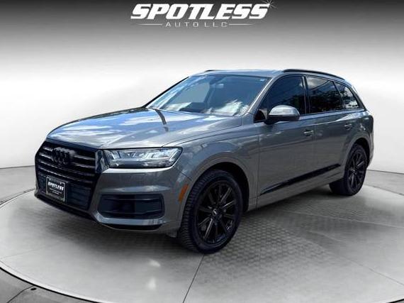 AUDI Q7 2017 WA1LAAF71HD000155 image