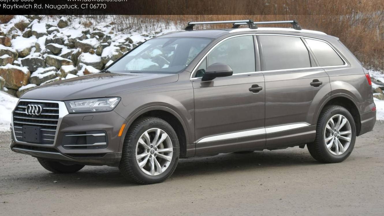 AUDI Q7 2017 WA1LAAF71HD022589 image