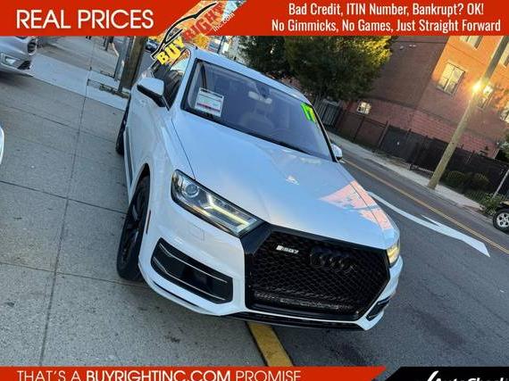 AUDI Q7 2017 WA1LAAF77HD018062 image AUDI Q7 2017 WA1LAAF77HD018062 image