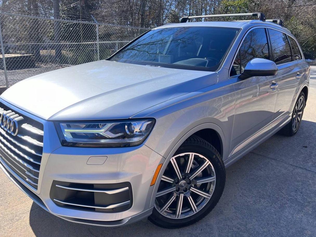 AUDI Q7 2017 WA1AAAF78HD045097 image