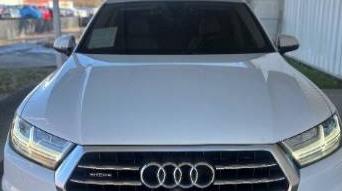 AUDI Q7 2017 WA1LAAF79HD021271 image