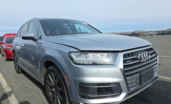 AUDI Q7 2017 WA1VAAF7XHD017450 image AUDI Q7 2017 WA1VAAF7XHD017450 image