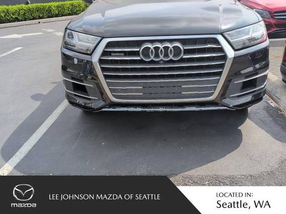 AUDI Q7 2017 WA1LAAF70HD009011 image