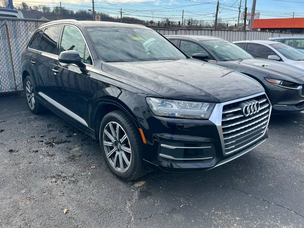 AUDI Q7 2017 WA1LAAF79HD020959 image