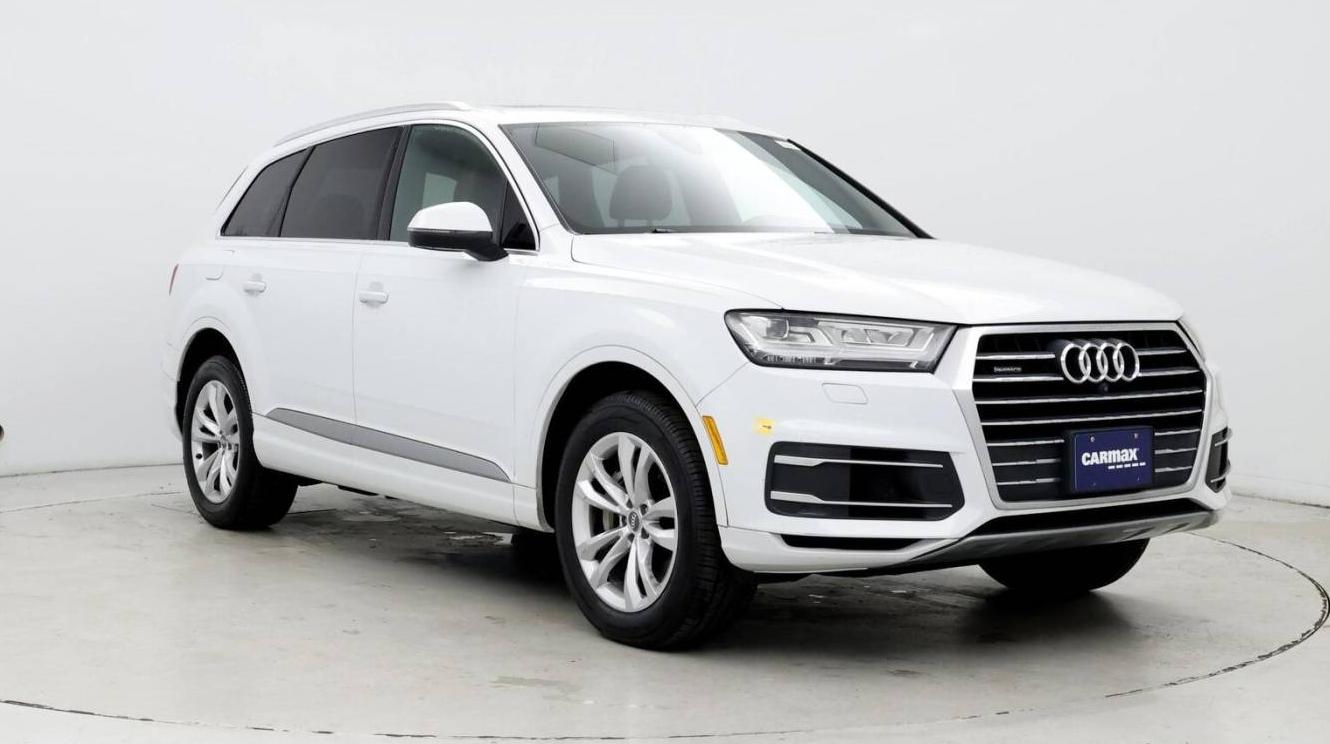 AUDI Q7 2017 WA1LAAF71HD011446 image