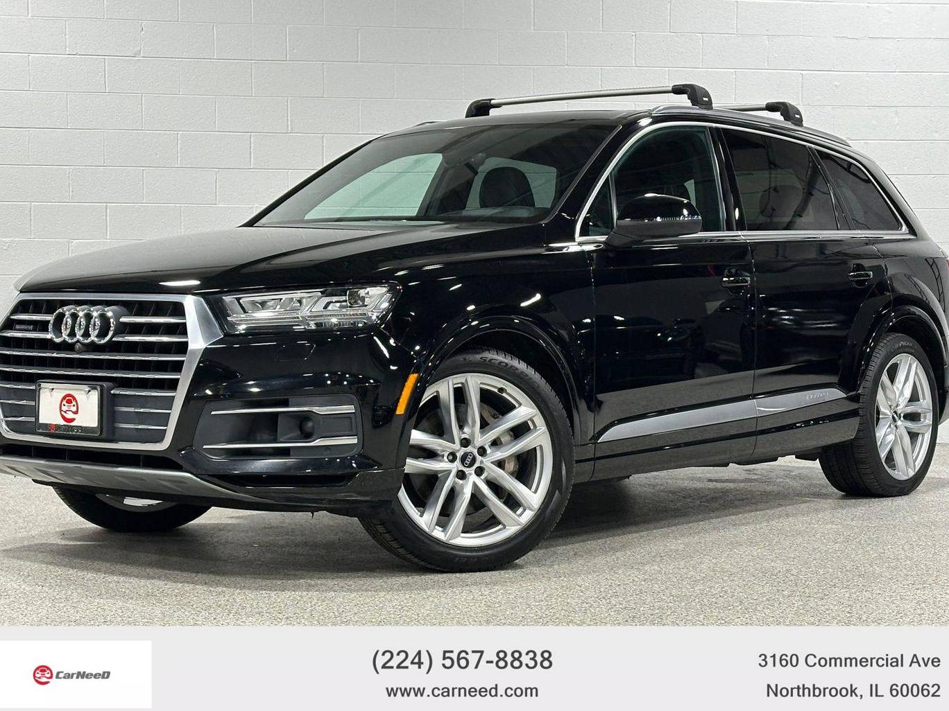 AUDI Q7 2017 WA1VAAF75HD005058 image