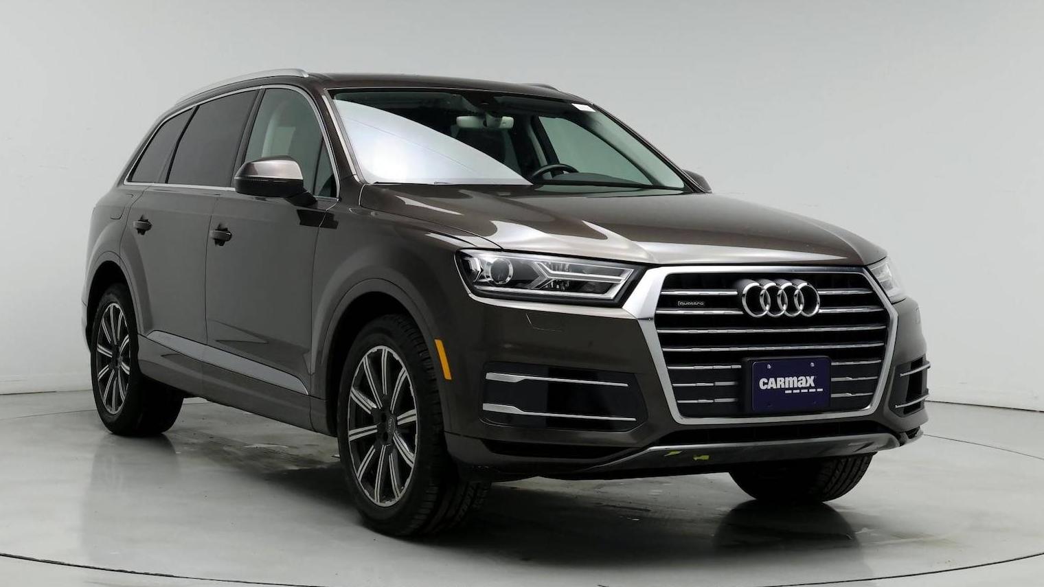 AUDI Q7 2017 WA1LAAF77HD017459 image