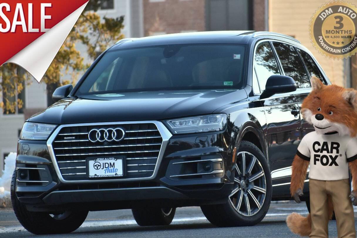 AUDI Q7 2017 WA1VAAF74HD008789 image