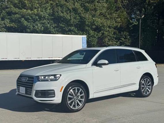 AUDI Q7 2017 WA1LAAF75HD021025 image