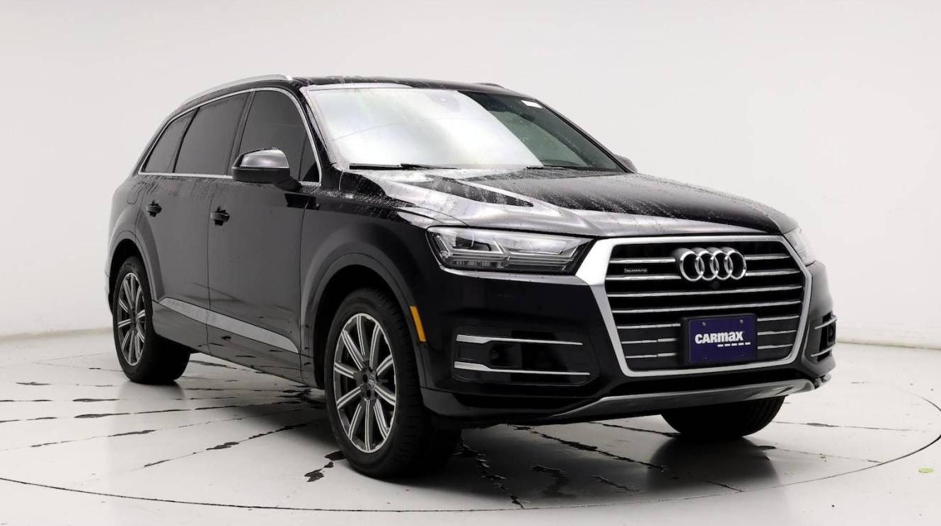 AUDI Q7 2017 WA1VAAF70HD050585 image