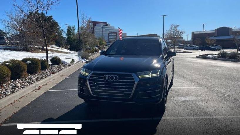 AUDI Q7 2017 WA1VAAF72HD011836 image