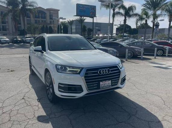 AUDI Q7 2017 WA1LAAF77HD000497 image