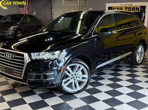 AUDI Q7 2017 WA1VAAF77HD023352 image