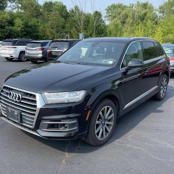 AUDI Q7 2017 WA1LAAF75HD005438 image