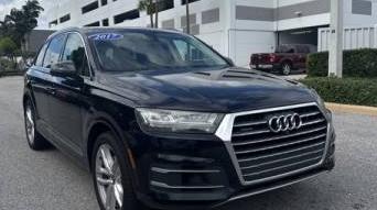 AUDI Q7 2017 WA1VABF78HD024001 image