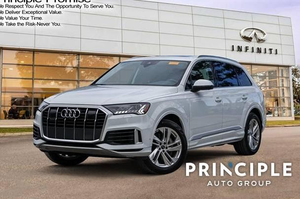 AUDI Q7 2024 WA1LXBF73RD005234 image