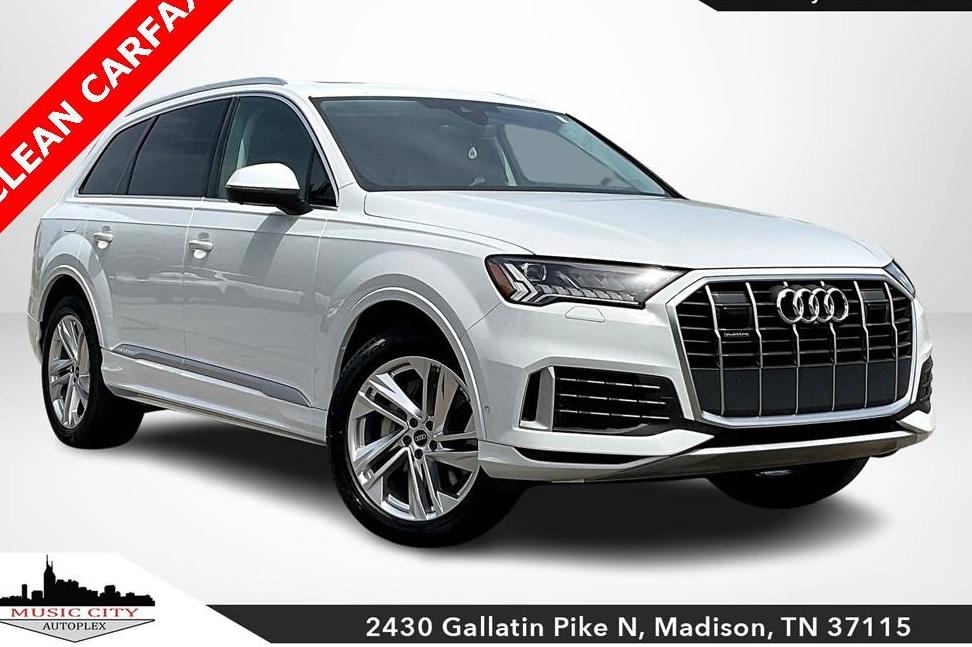 AUDI Q7 2024 WA1LXBF77RD005351 image