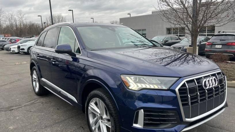 AUDI Q7 2024 WA1LXBF72RD007900 image