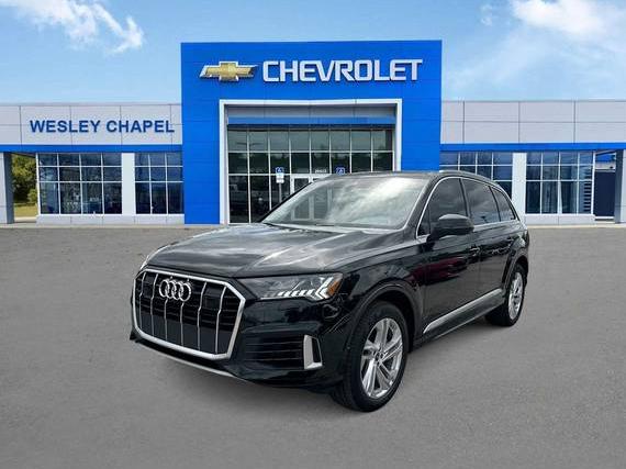 AUDI Q7 2024 WA1LXBF73RD008800 image