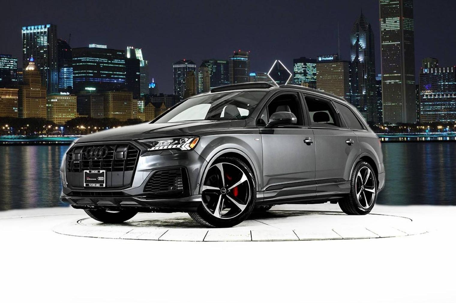 AUDI Q7 2024 WA1WXBF77RD003323 image