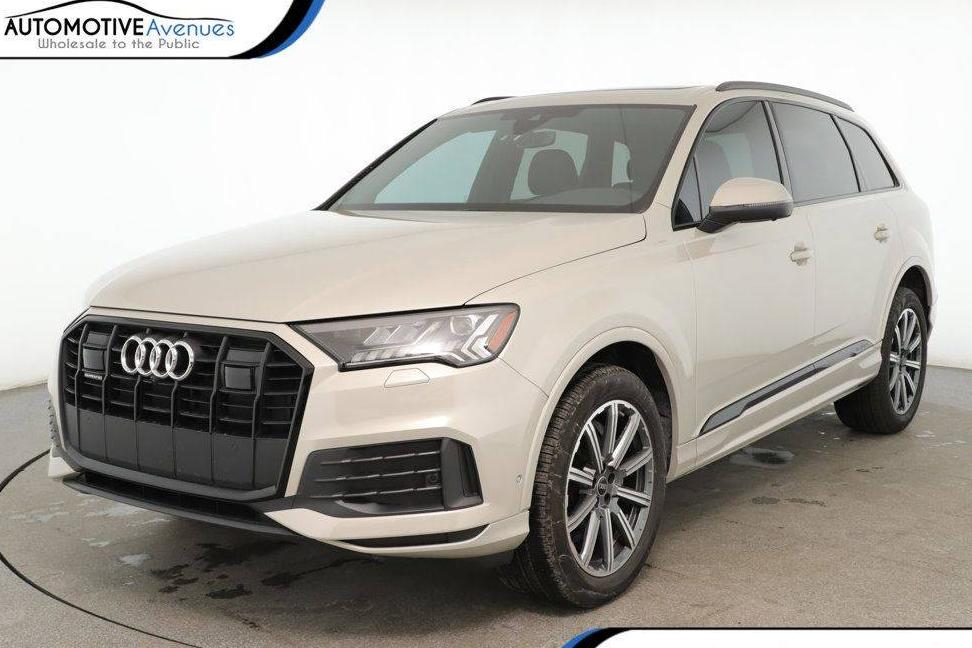 AUDI Q7 2024 WA1LCBF73RD009411 image