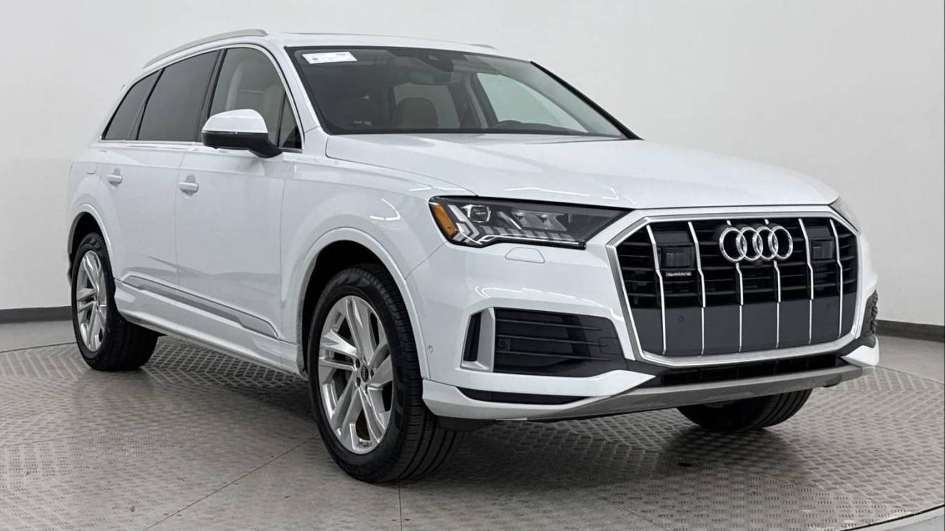 AUDI Q7 2024 WA1LCBF79RD007520 image