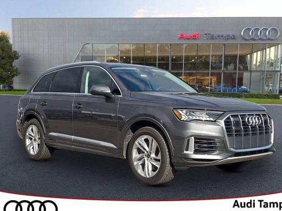 AUDI Q7 2024 WA1LXBF71RD007788 image