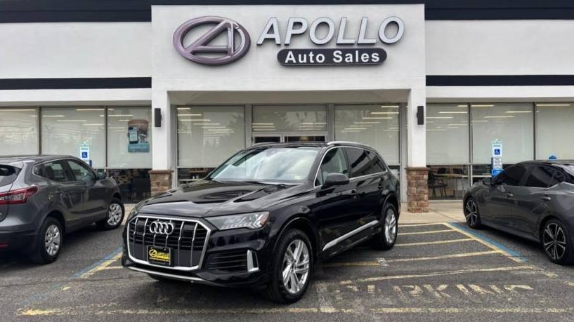 AUDI Q7 2024 WA1LXBF76RD007897 image