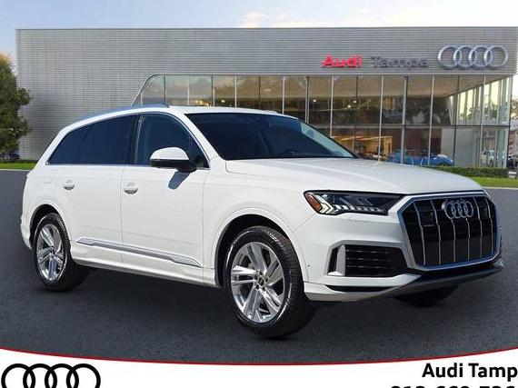 AUDI Q7 2024 WA1LXBF74RD005629 image
