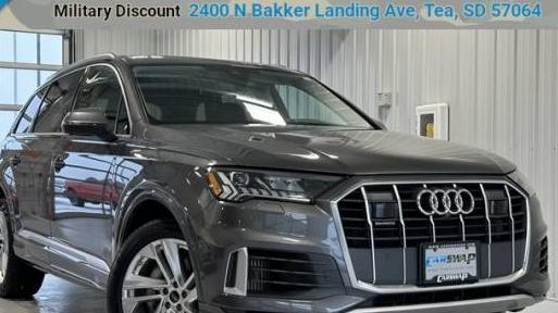 AUDI Q7 2024 WA1LXBF7XRD008115 image