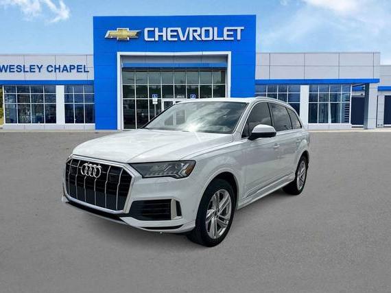 AUDI Q7 2024 WA1LXBF72RD008500 image