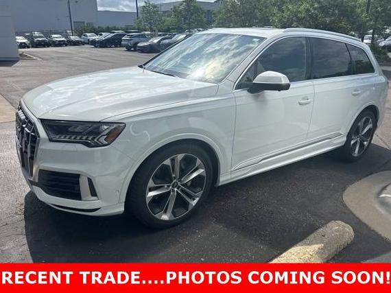 AUDI Q7 2020 WA1VXAF72LD010175 image