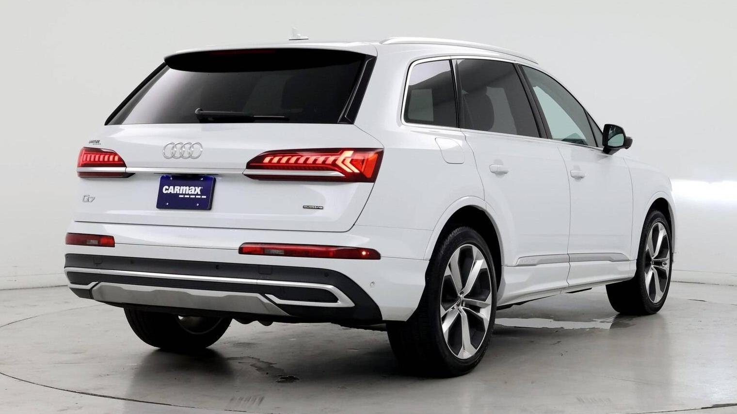 AUDI Q7 2022 WA1LXBF76ND015122 image