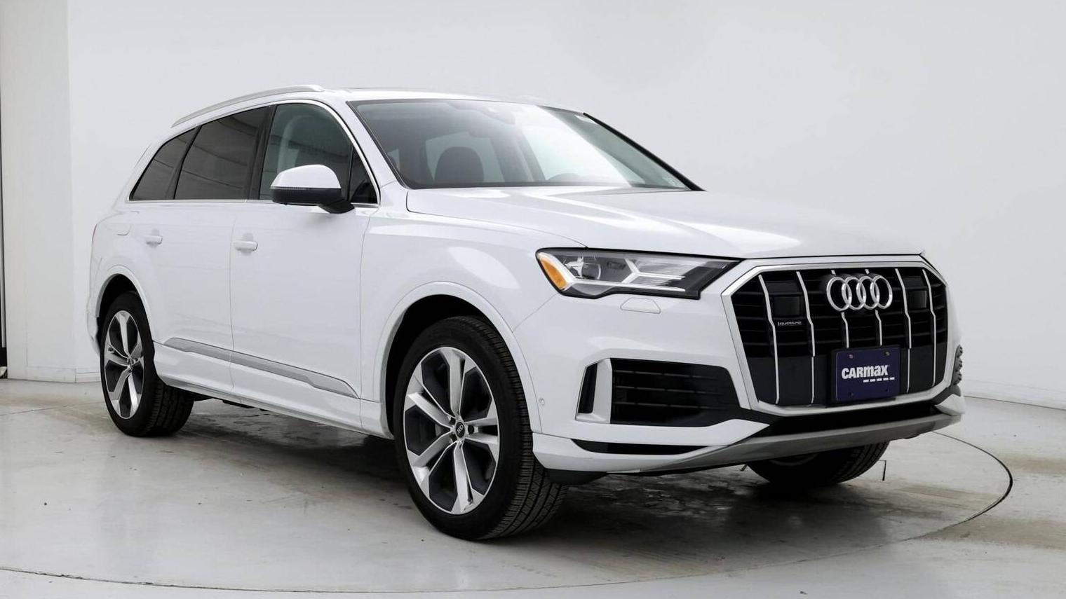 AUDI Q7 2022 WA1LXBF7XND014040 image