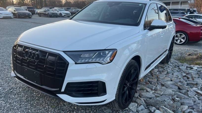 AUDI Q7 2022 WA1LXBF73ND003770 image