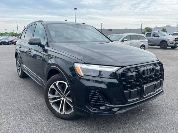 AUDI Q7 2025 WA1LCBF70SD013132 image