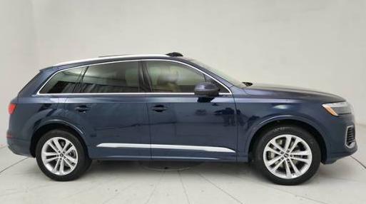 AUDI Q7 2025 WA1LCBF71SD002060 image