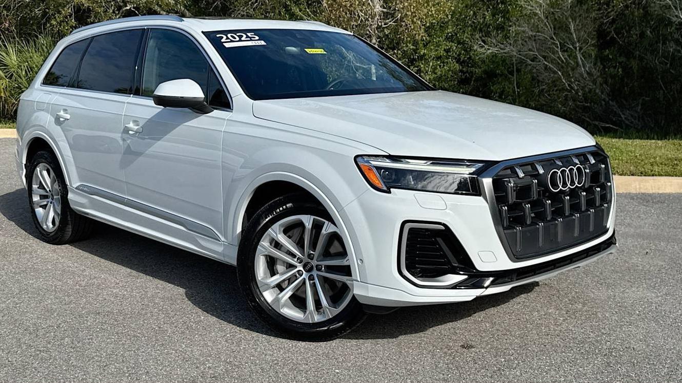 AUDI Q7 2025 WA1LCBF72SD001239 image