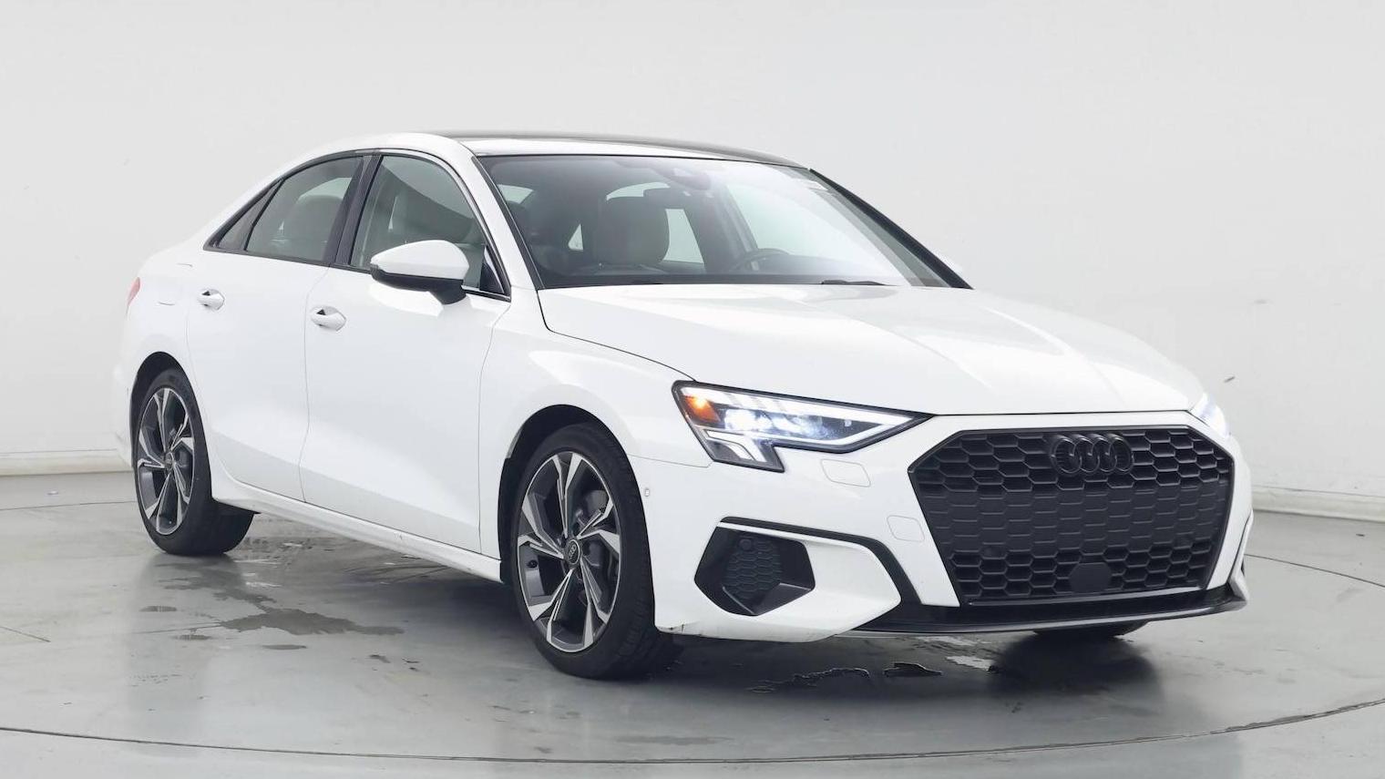 AUDI A3 2023 WAUAUDGY5PA048736 image