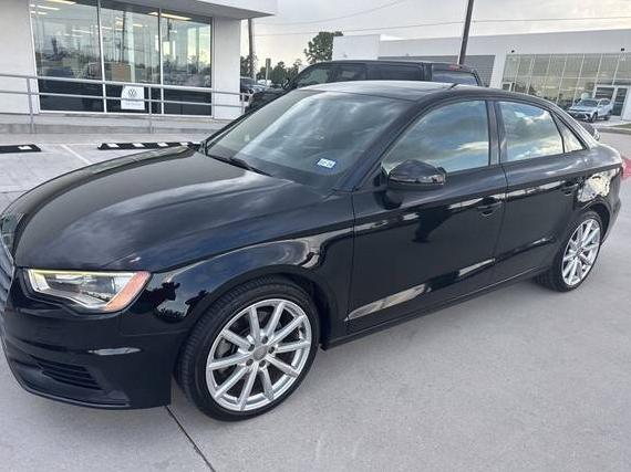 AUDI A3 2016 WAUA7GFF8G1027646 image