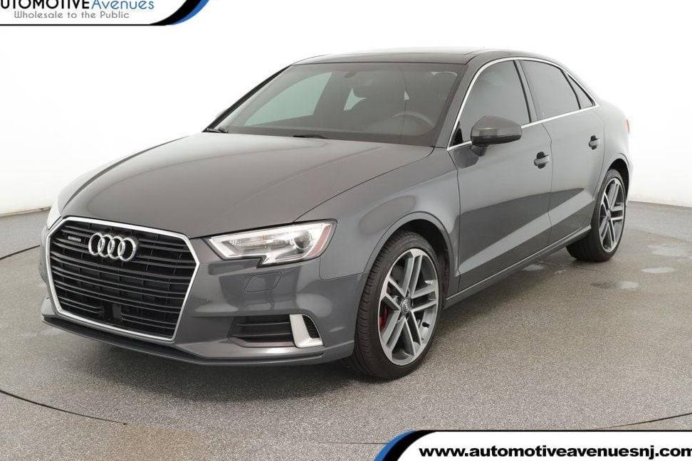 AUDI A3 2019 WAUBEGFF7KA088151 image