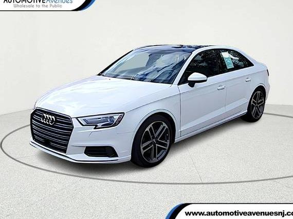 AUDI A3 2019 WAUAUGFF7KA125200 image