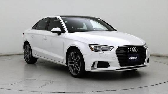 AUDI A3 2019 WAUBEGFF1K1025305 image