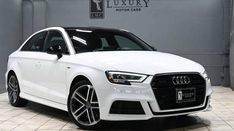 AUDI A3 2019 WAUJEGFF4KA090175 image