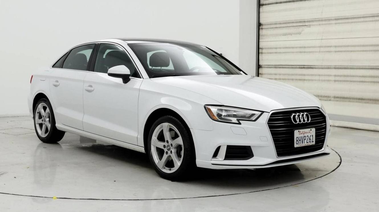 AUDI A3 2019 WAUAUGFF7K1012010 image