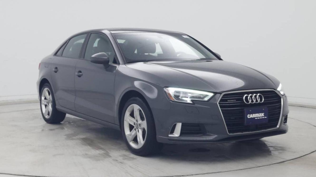 AUDI A3 2018 WAUB8GFF6J1031560 image