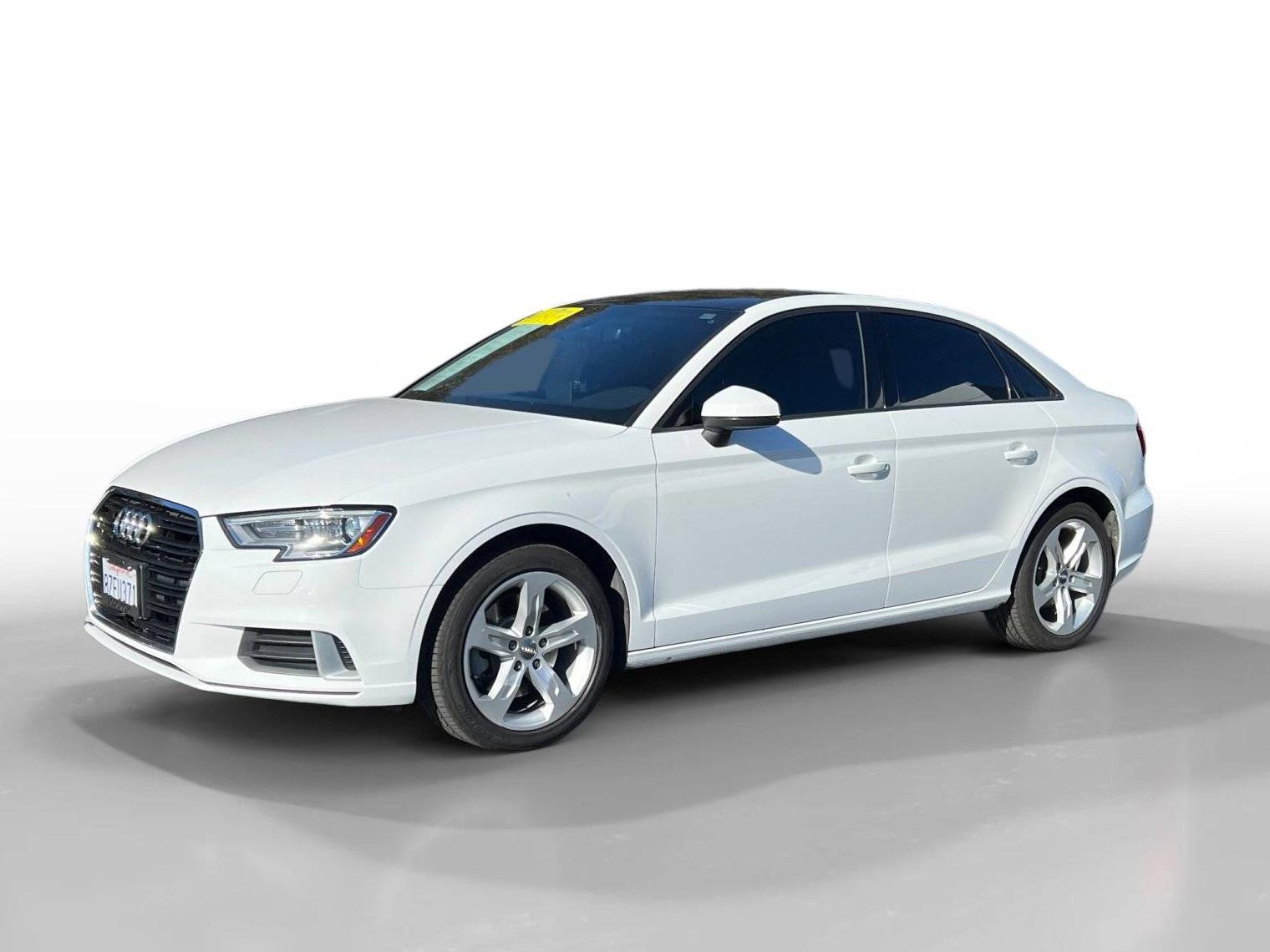 AUDI A3 2018 WAUAUGFFXJ1043511 image