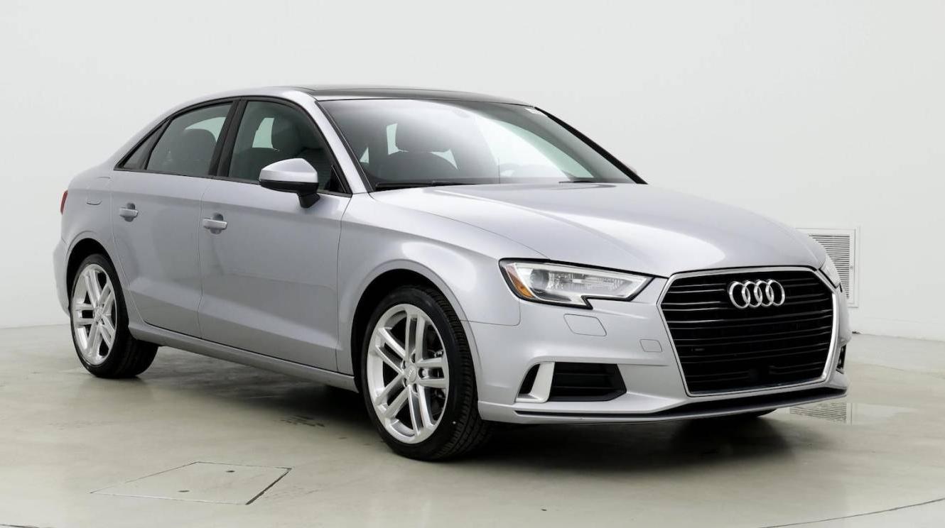 AUDI A3 2018 WAUAUGFF6J1094083 image