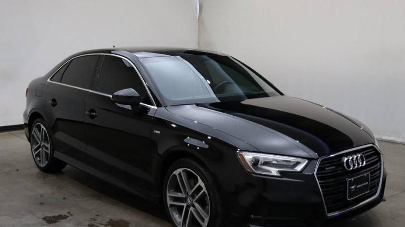 AUDI A3 2018 WAUJ8GFF4J1015594 image