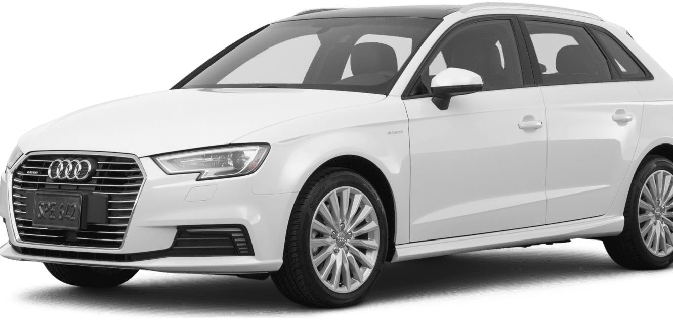 AUDI A3 2018 WAUUPBFF7JA112002 image